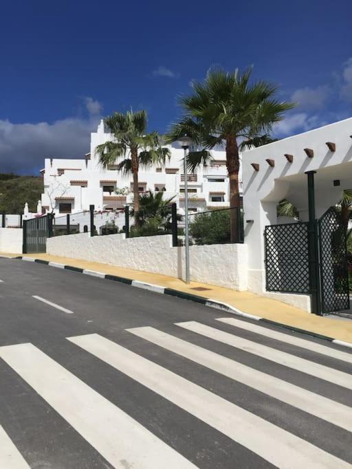 Luxury apartment in Golf Hills, Estepona. - Apartamento de 2 dormitorios - 16