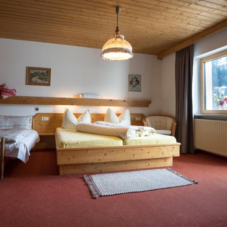 Haus Lutz - Apartment mit Balkon - 1