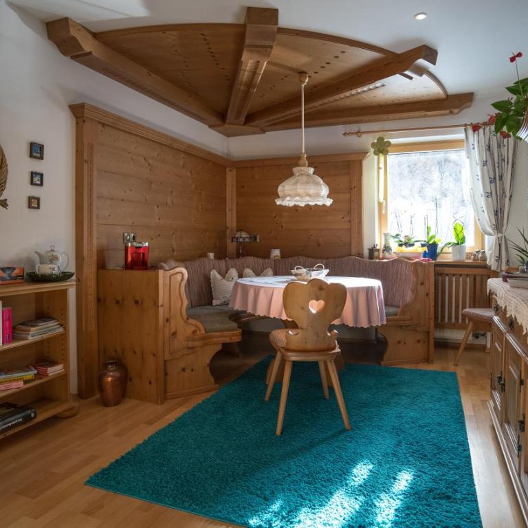 Haus Lutz - Apartment mit Balkon - 12