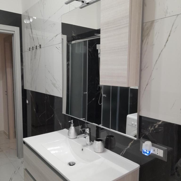 DREAM HOUSE - Appartamento con 1 Camera da Letto - 19