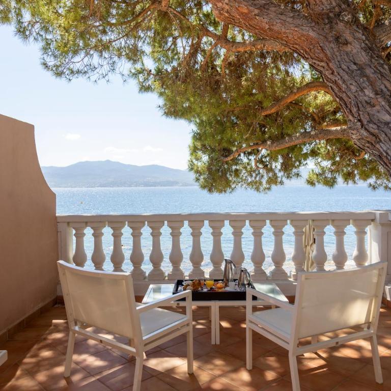 Hôtel Les Mouettes - Teritoria - Chambre Charme - Terrasse avec Vue sur Mer - 2