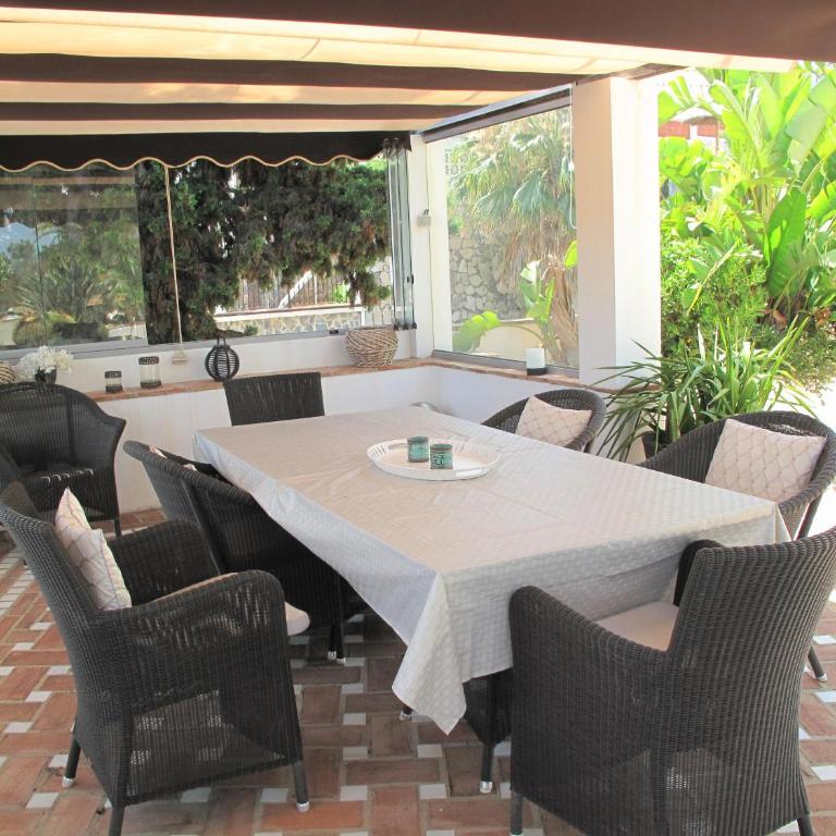 Villa in La Cala de Mijas - Three-Bedroom Villa - 4