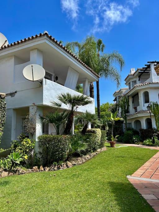 Perfect & Cosy “Los Naranjos” 3min Puerto Banus - One-Bedroom Apartment - 32