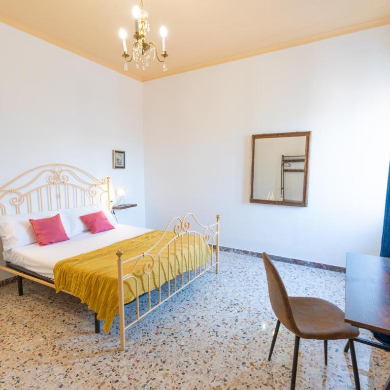Soffitti colorati - Appartamento con 3 Camere da Letto - 7