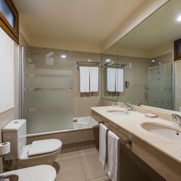 Marylanza Suites & Spa - Suite con vistas a la piscina - 4