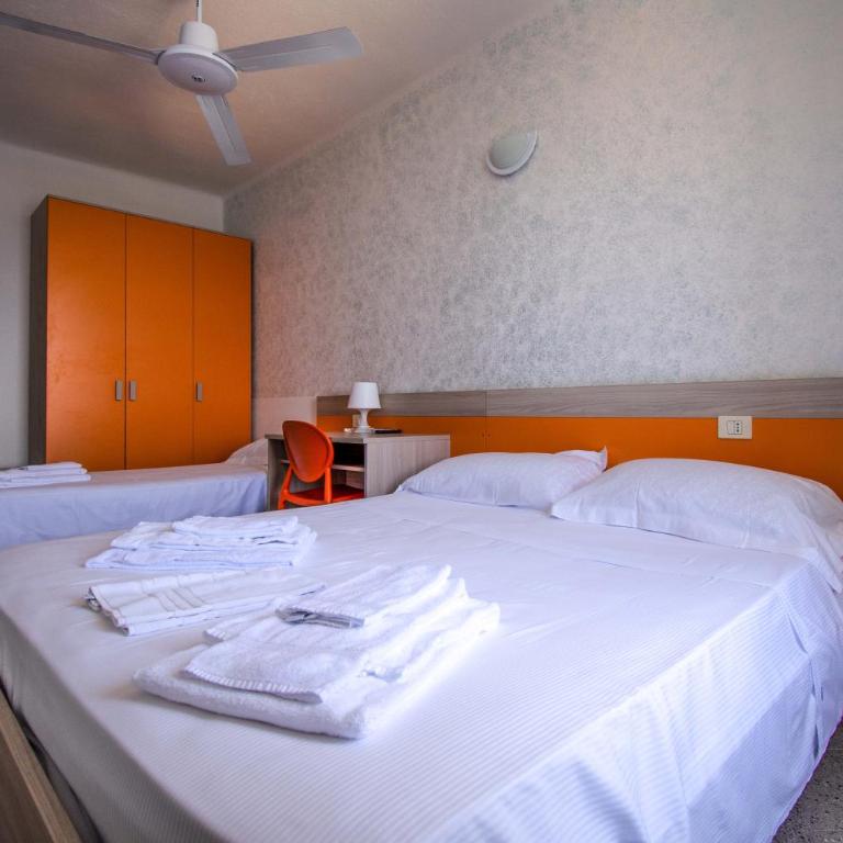 Hotel San Pietro Chiavari - Camera Tripla Classic - 1