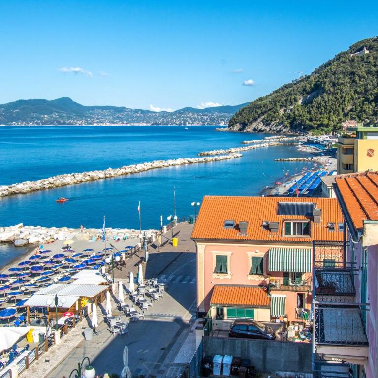 Hotel San Pietro Chiavari - Camera Matrimoniale con Vista Mare - 10