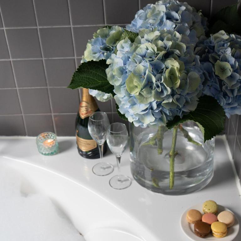 Hotel Mademoiselle - Suite - 2
