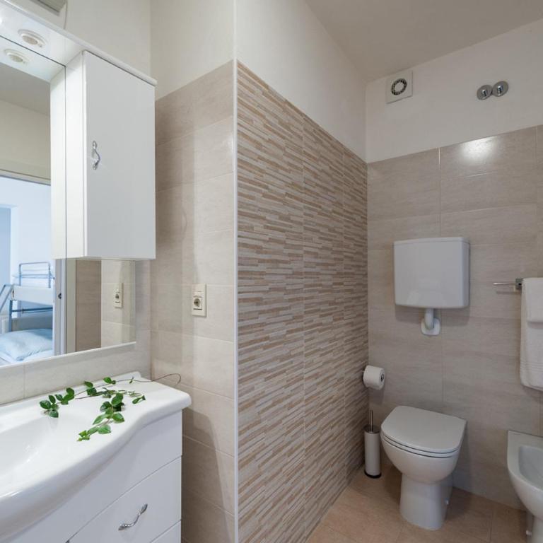 Hotel Villa Carmen - Suite Familiare (4 Adulti) - 3