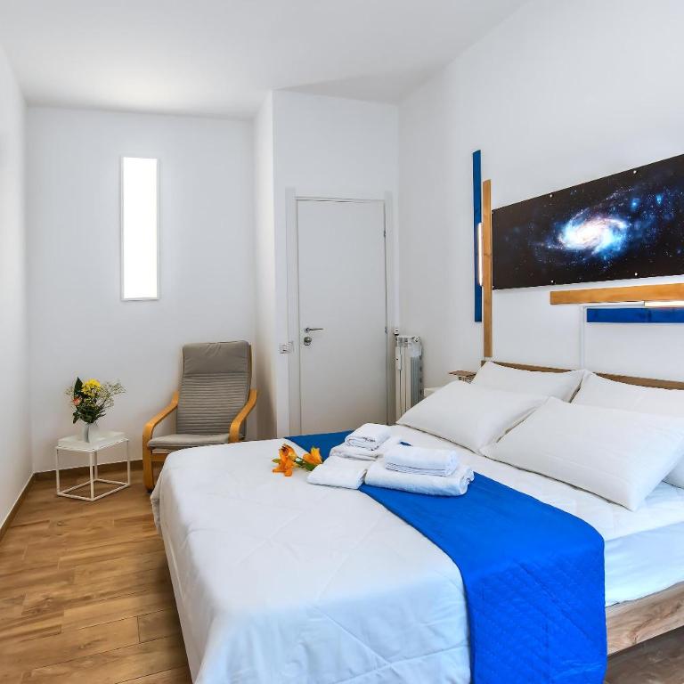 Appartamento Galassie - Camera Matrimoniale con Bagno Privato Esterno - 3