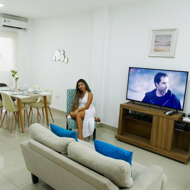 Ecusuites Playas House III Resort Altamar 45Min GYE - Three-Bedroom Villa - 14