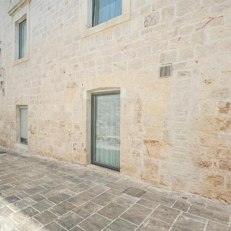 Vico Bianco Raro Smart Rooms Collection - Large Double Room - Cave - 13