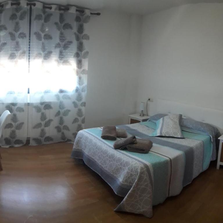 El Descanso - Three-Bedroom Apartment - 8