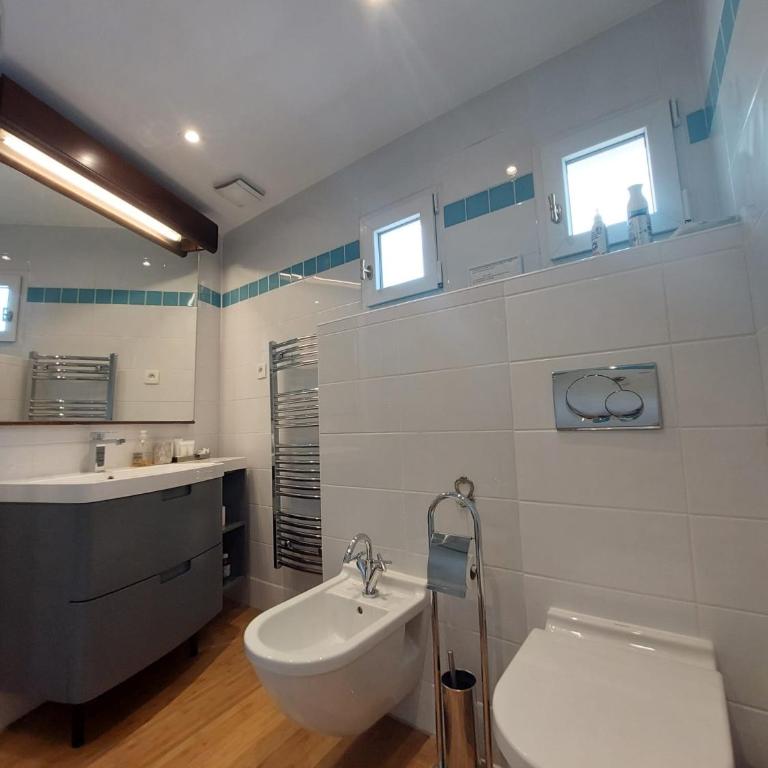 Sea view front beach apartment deluxe near Nice airport - Apartamento de 1 dormitorio - 9