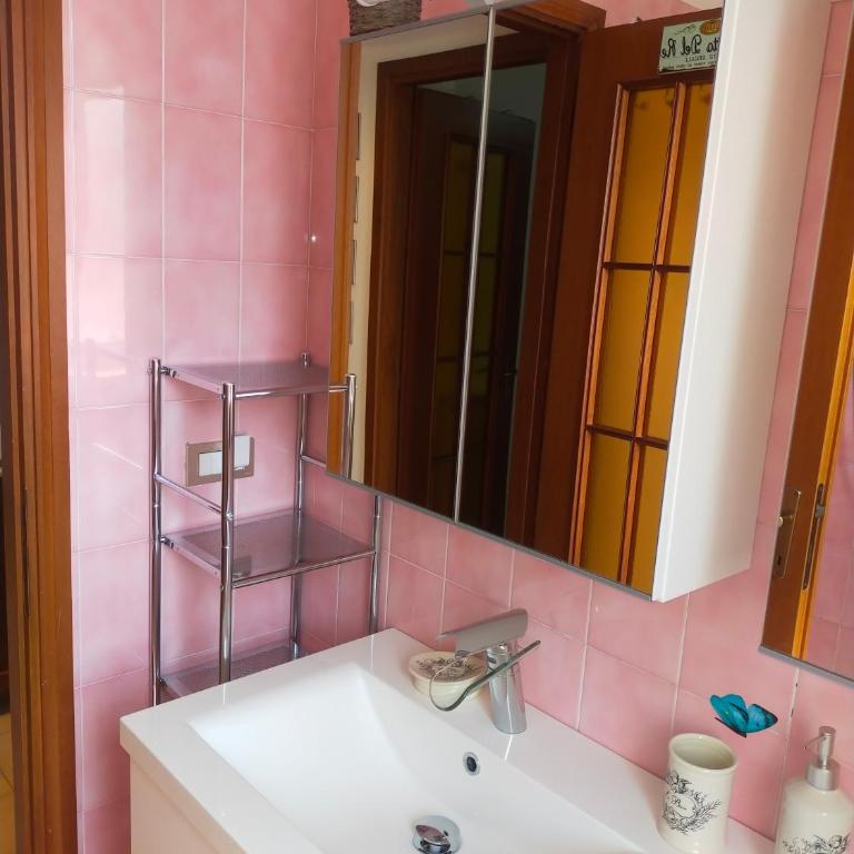 Appartamento Riviera Trilocale wifi e parcheggio privato - Appartamento con 1 Camera da Letto - 20