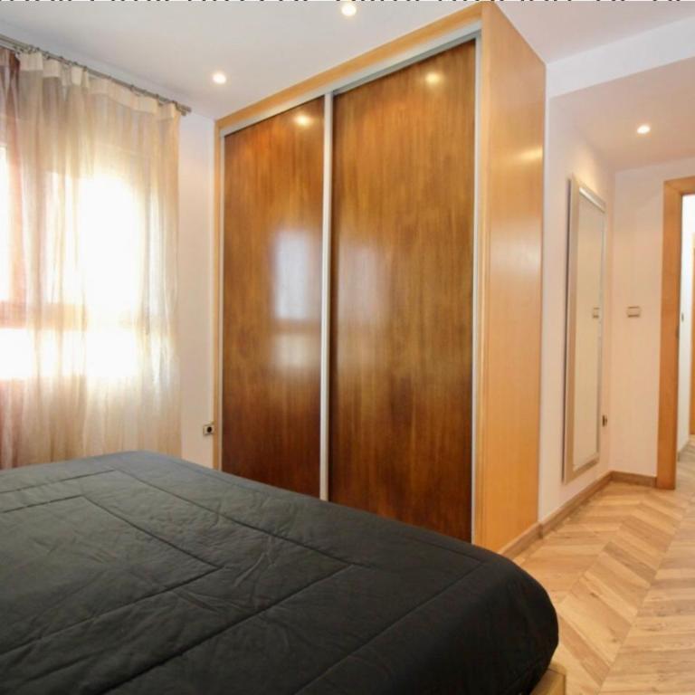 Lujoso apartamento en 1ª línea recién reformado - Apartamento de 3 dormitorios - 18