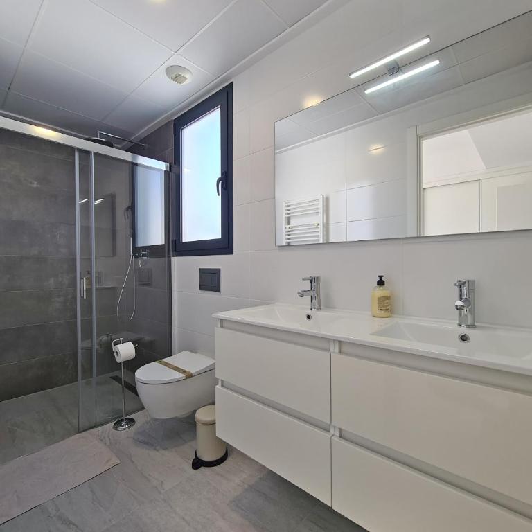 Luxury Villa by NRAS - Villa with Private Pool - 13