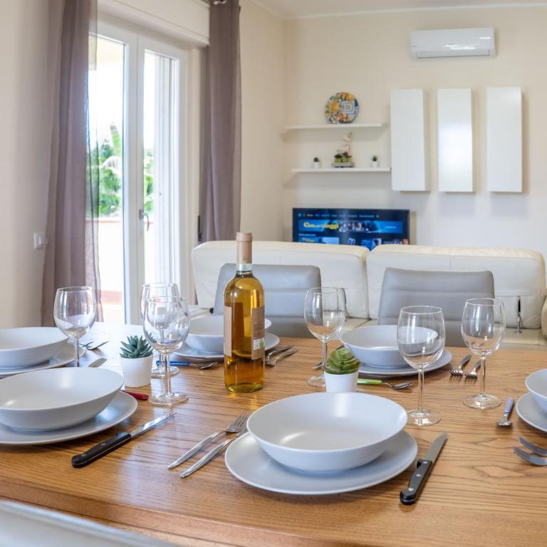 Villa Alma - Three-Bedroom Villa - 29
