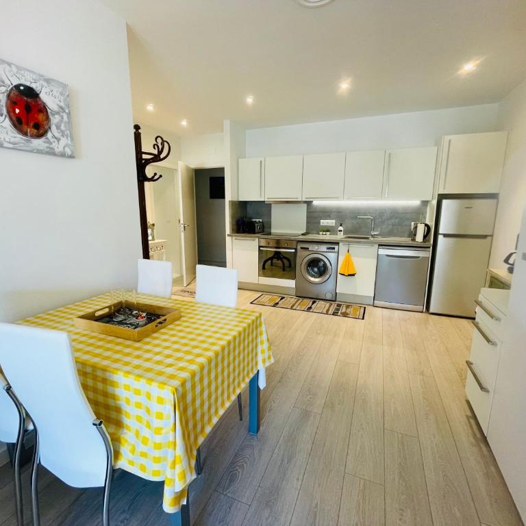 CASTELL BLAU - Apartamento con vistas al mar - 8