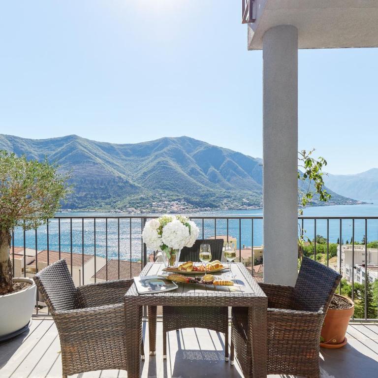 Apartment 25 With Amazing Sea View - One-Bedroom Apartment - 9