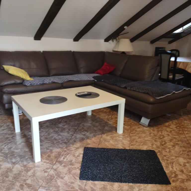 Captain's House in Dobrota - Loft - 6