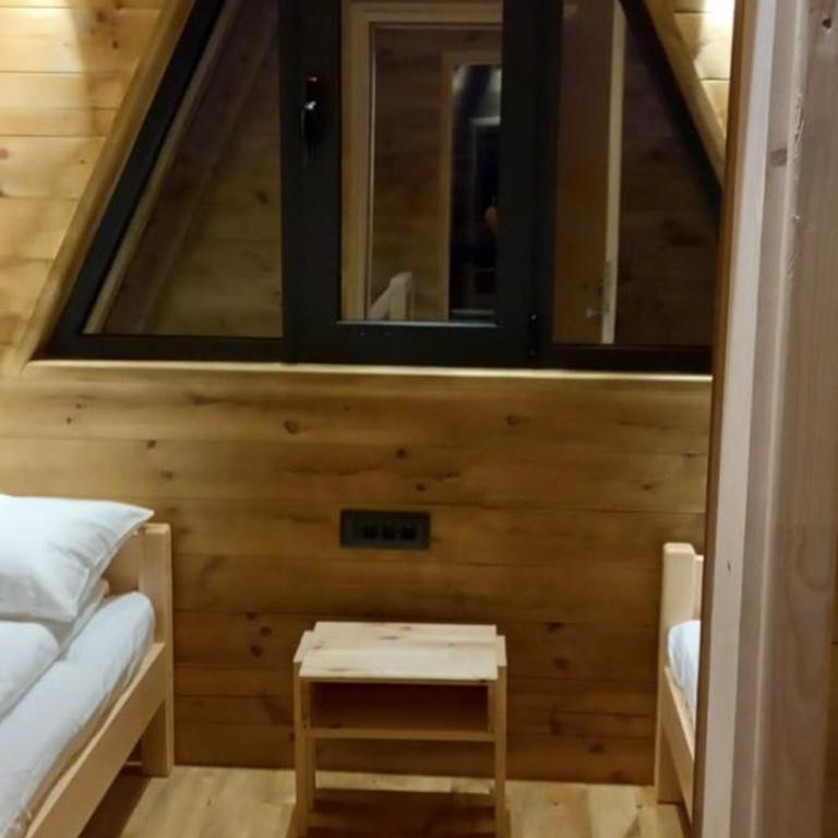 DANDELION HOUSE - Two-Bedroom House - 9