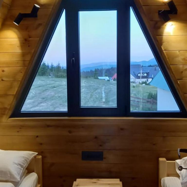 DANDELION HOUSE - Two-Bedroom House - 21