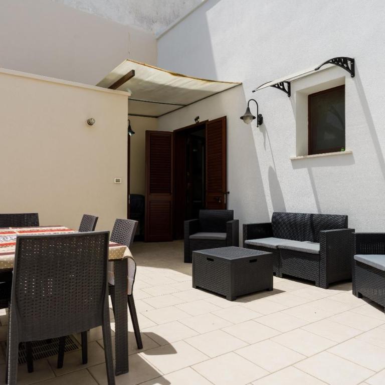 La terrazza di Nonna Cecilia - Three-Bedroom House - 18