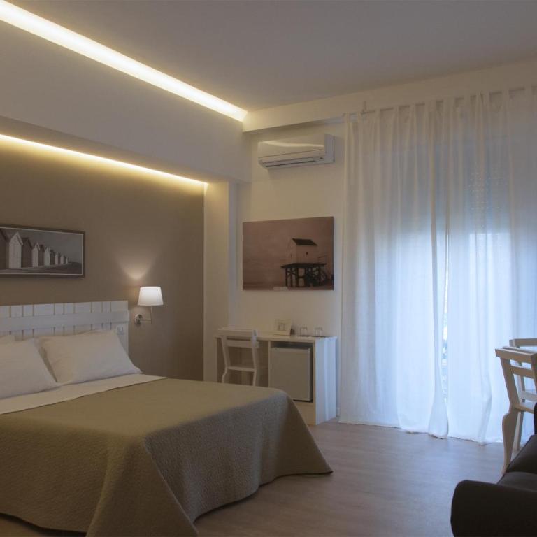 B&B Medinblu Via Miraglia - Camera Quadrupla Luxury - 3