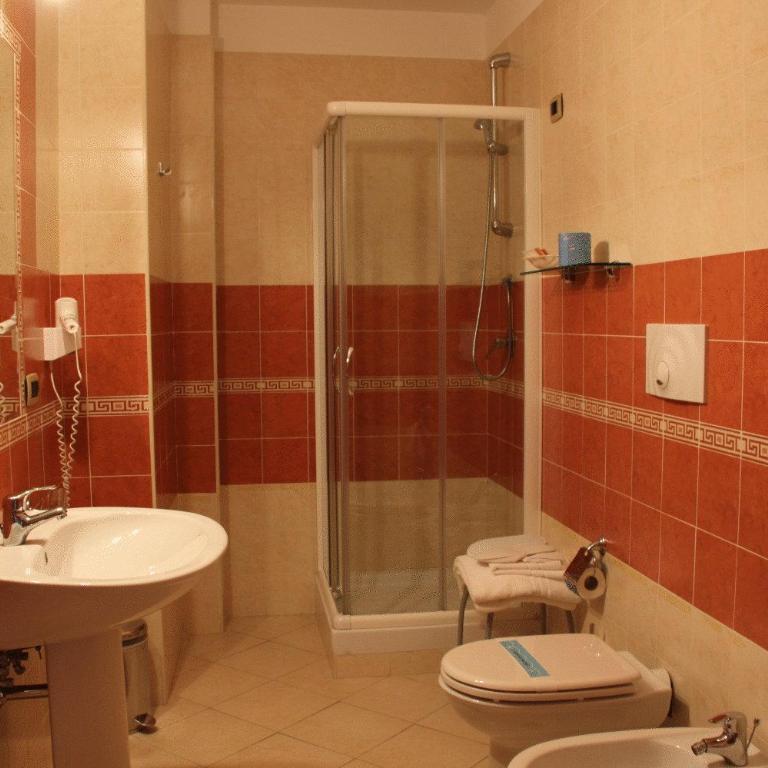 Ranch Palace Hotel - Double or Twin Room - 7