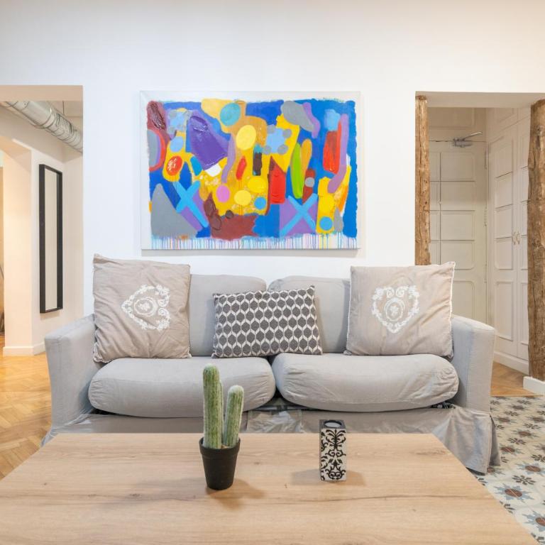 groups ART-POP, by MONARO***** - Superior Apartment - 2