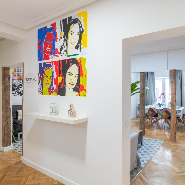 groups ART-POP, by MONARO***** - Superior Apartment - 11
