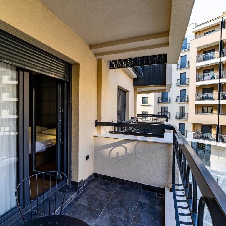 Apartments Tulip Podgorica - Deluxe Studio - 8