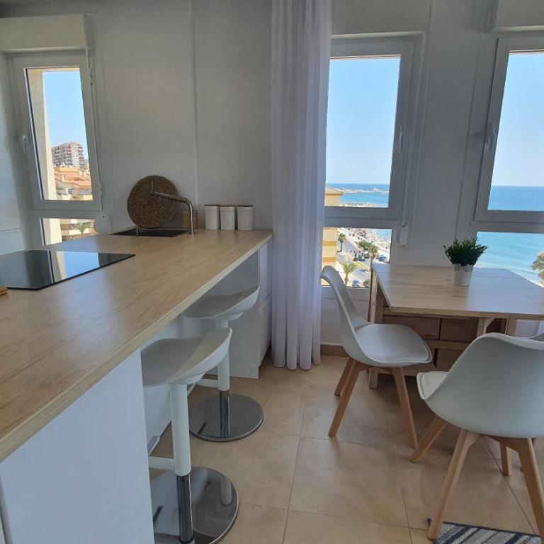 Beachfront-Parque Paloma-Modern-Panoramic Views! - Apartamento de 1 dormitorio - 5