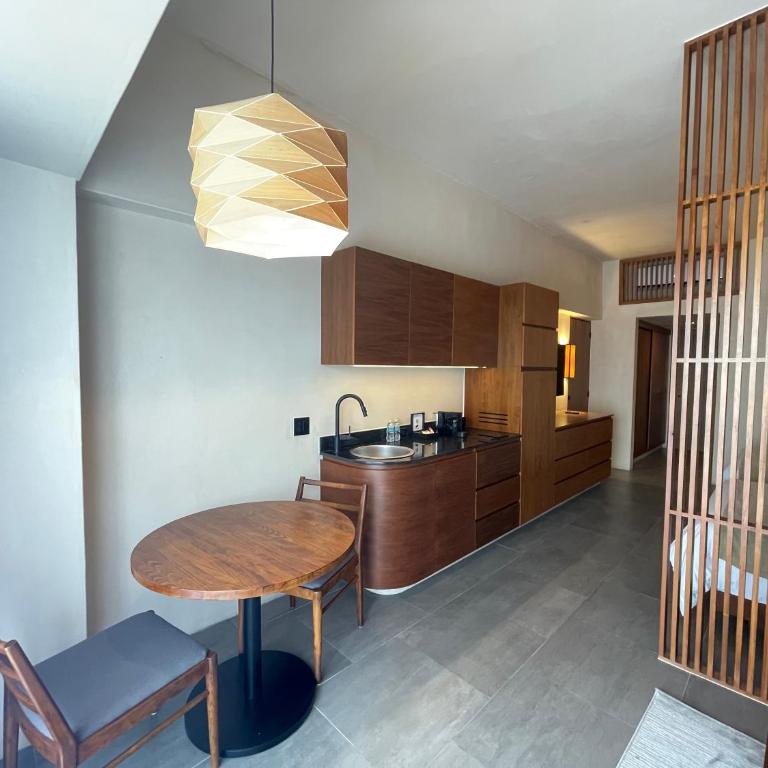 Hive Cancun by G Hotels - Junior Suite Two Double Beds - 3