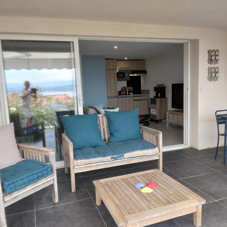 Le Spot 577 - Chambre Lit Queen-Size - Vue sur Mer - 2