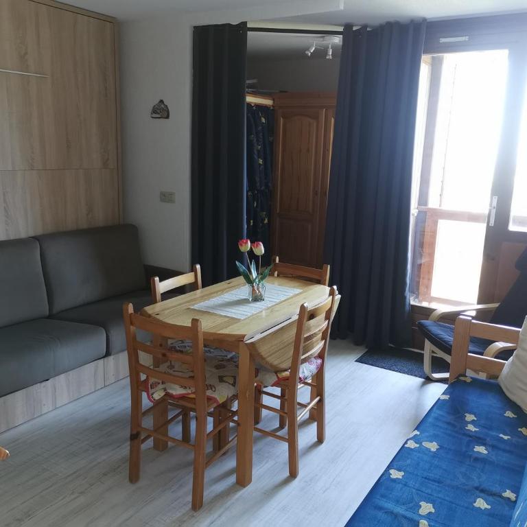 Appartement Edelweiss Chamrousse vue sur Recoin La Croix de Chamrousse Grenoble - Appartamento con 1 Camera da Letto - 7