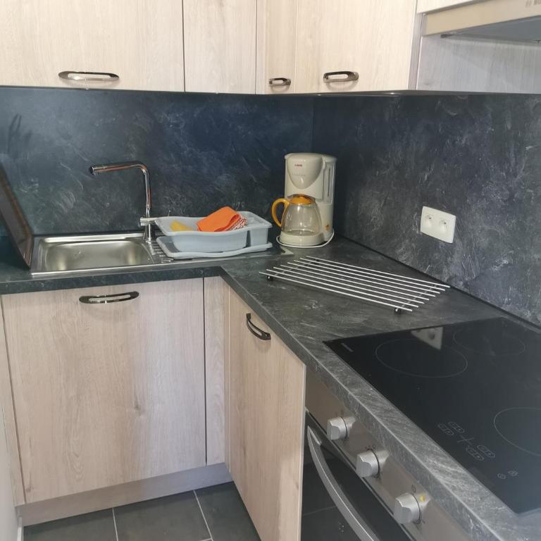 Appartement Edelweiss Chamrousse vue sur Recoin La Croix de Chamrousse Grenoble - Appartamento con 1 Camera da Letto - 10