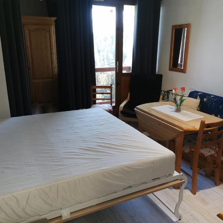 Appartement Edelweiss Chamrousse vue sur Recoin La Croix de Chamrousse Grenoble - Appartamento con 1 Camera da Letto - 16