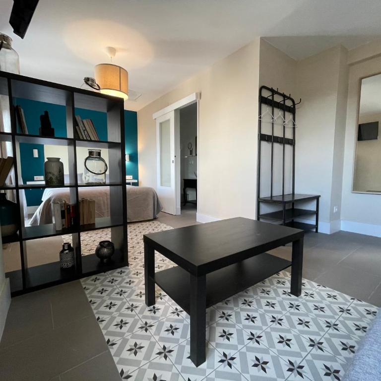 Casa Paseo Del Sauce - Habitación Doble con vistas a la ciudad - 1 o 2 camas - 10