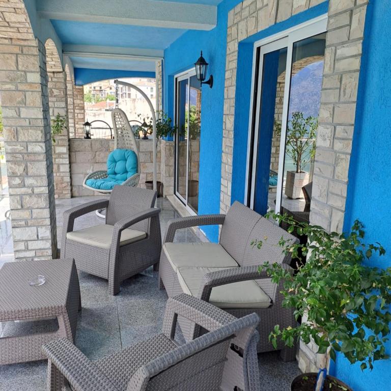 Sun Rays - Three-Bedroom Apartment - 2
