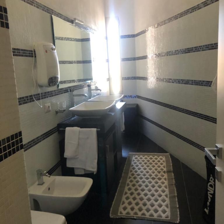 Appartamento incantevole La Maddalena vista mare CODICE IUN Q5459 - Appartamento con 2 Camere da Letto - 17
