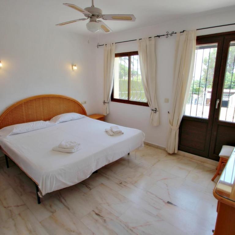Nessa - well furnished villa with panoramic views in Benitachell - Casa de 4 dormitorios - 24