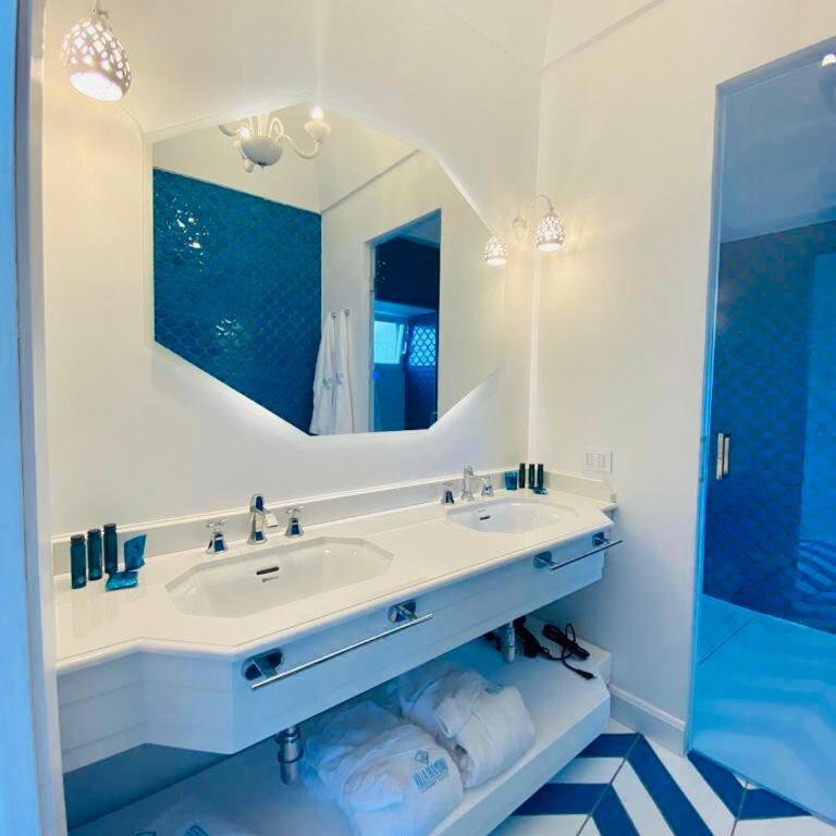 Villa Diamond Luxury Suite - Suite Deluxe con Vasca Idromassaggio - 6