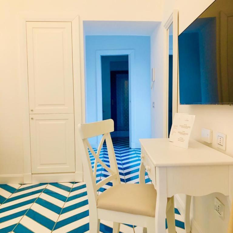 Villa Diamond Luxury Suite - Suite Deluxe con Vasca Idromassaggio - 29
