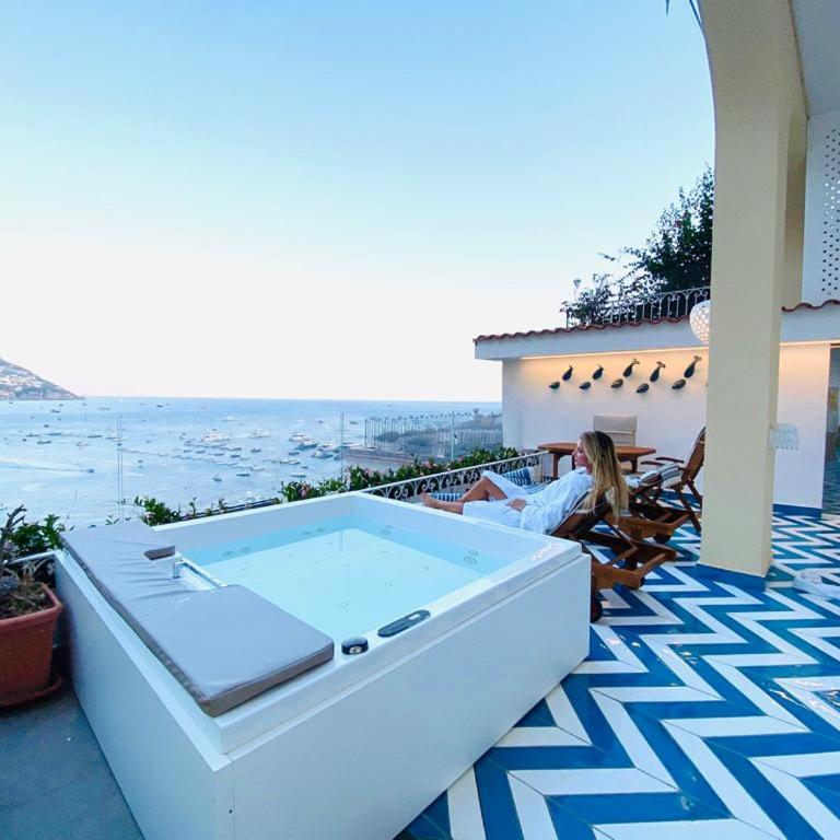 Villa Diamond Luxury Suite - Suite Executive con Vasca Idromassaggio all'Aperto - 25