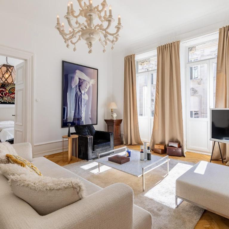 LUXUEUX APPARTEMENT CENTRE VILLE - Appartamento con 3 Camere da Letto - 2