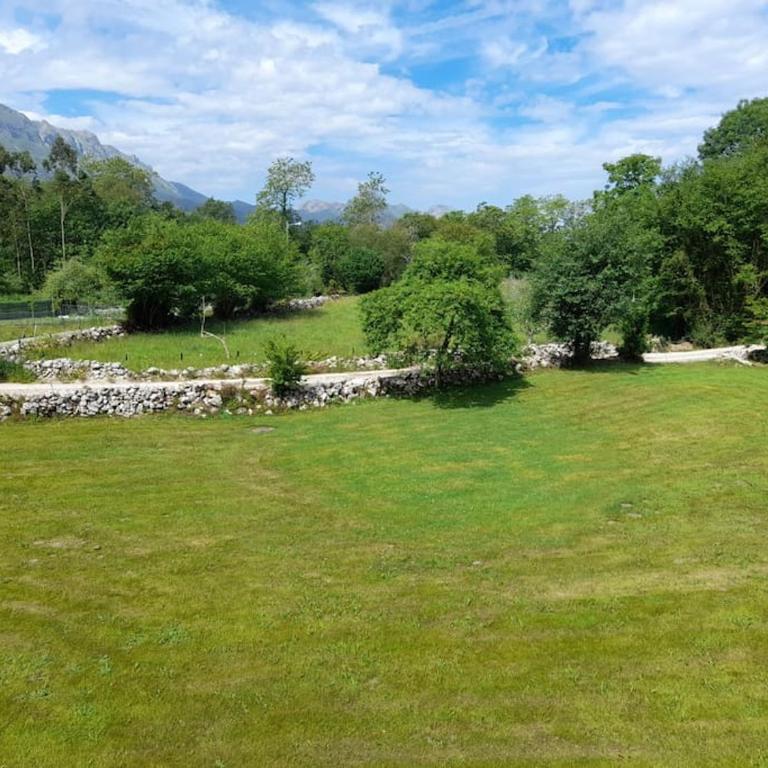 Gestiona2R - Casa Camelia con jardin, ideal familias - Three-Bedroom House - 33