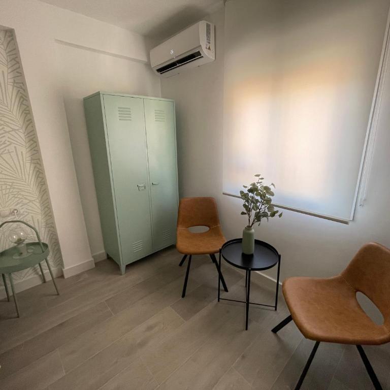 LUMINOSO APARTAMENTO RECIÉN REFORMADO - Three-Bedroom Apartment - 31