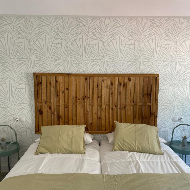 LUMINOSO APARTAMENTO RECIÉN REFORMADO - Three-Bedroom Apartment - 38